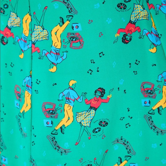 HVN Morgan dress in Green dancer print. Size 10. NWT - Picture 5 of 5